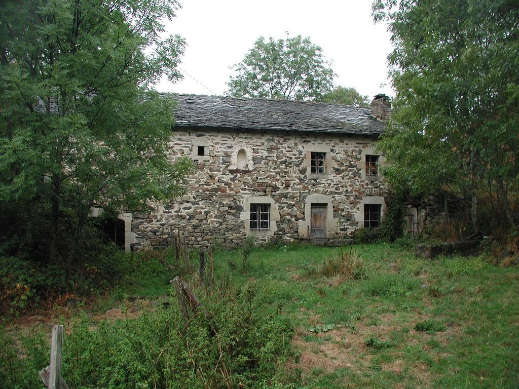 Chambre D'Hotes Aux Pays Des Sucs Saint-Hostien Exterior foto
